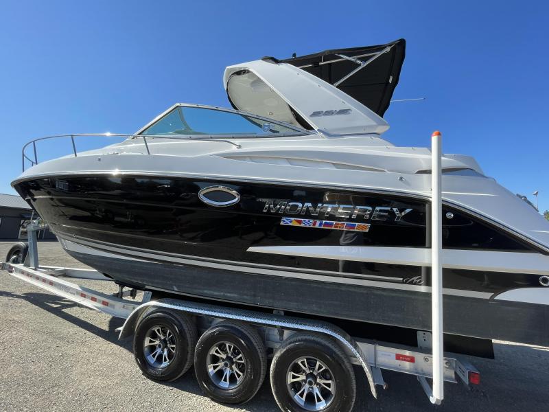 2021 Monterey Boats 295SY Yacht 2021 Monterey Boats 295SY Yacht