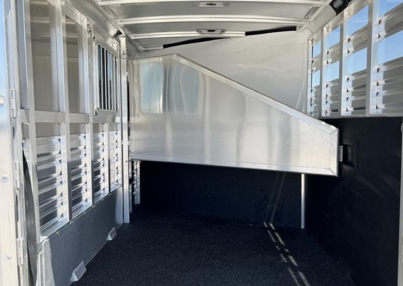 used Horse Trailers Exiss  for sale, in Austin, TX Thumbnail 6