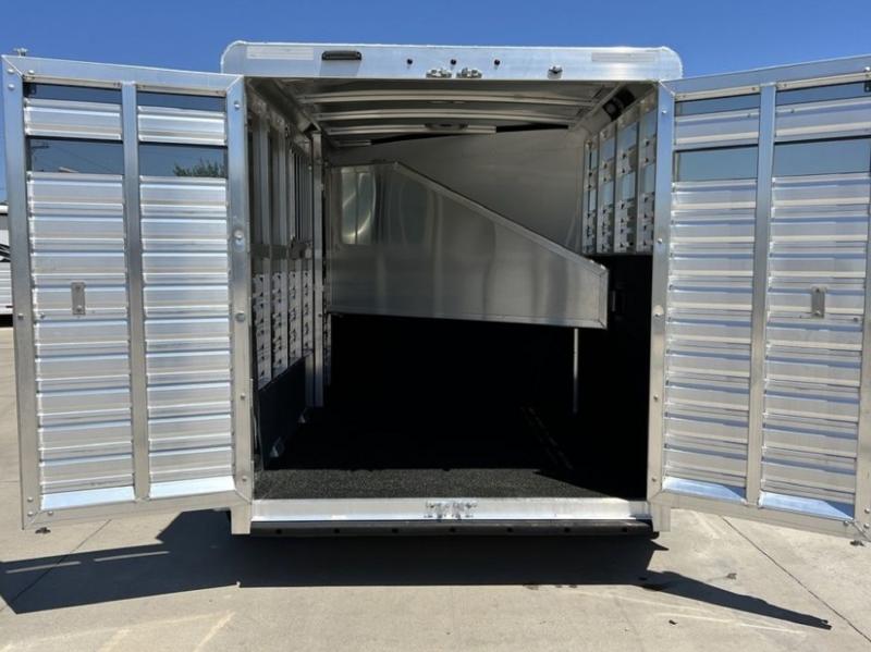 used Horse Trailers Exiss  for sale, in Austin, TX Thumbnail 2
