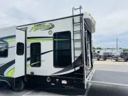 used Toy Haulers Eclipse RV  for sale, in Early, TX Thumbnail 15