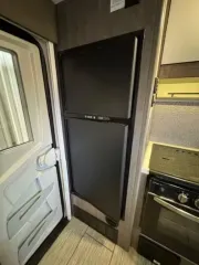 used Travel Trailers Lance  for sale, in Early, TX Thumbnail 33