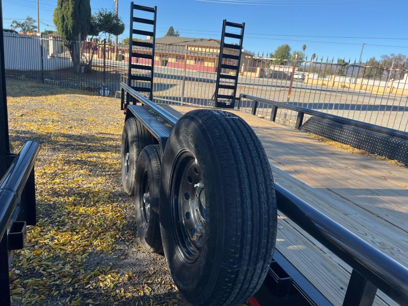 2022 Delco Trailers Bumper Pull Car Hauler Car Racing Trailer In