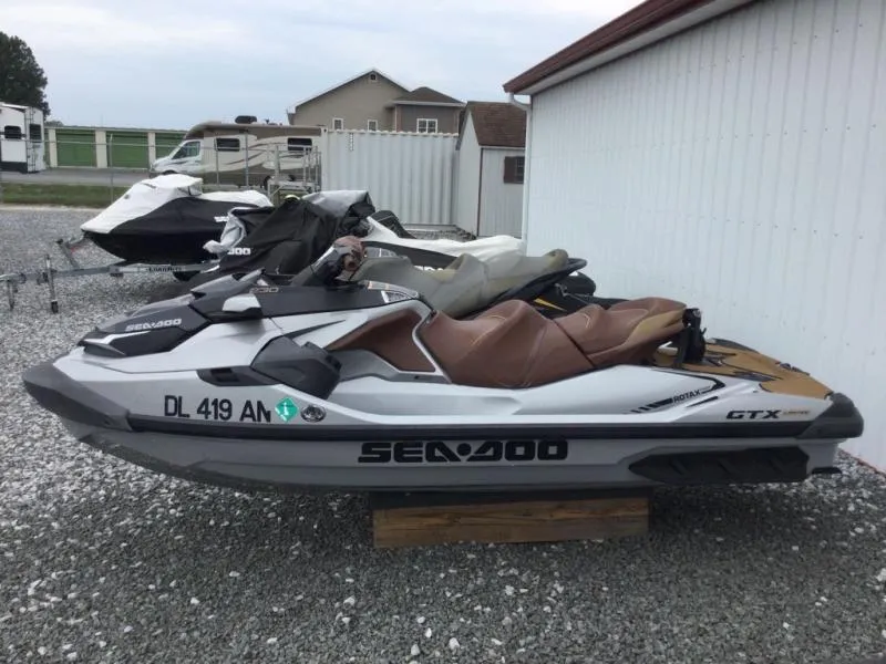 2018 Sea-Doo PW GTX LTD 230 LM/B W/SOUND 18 15JA