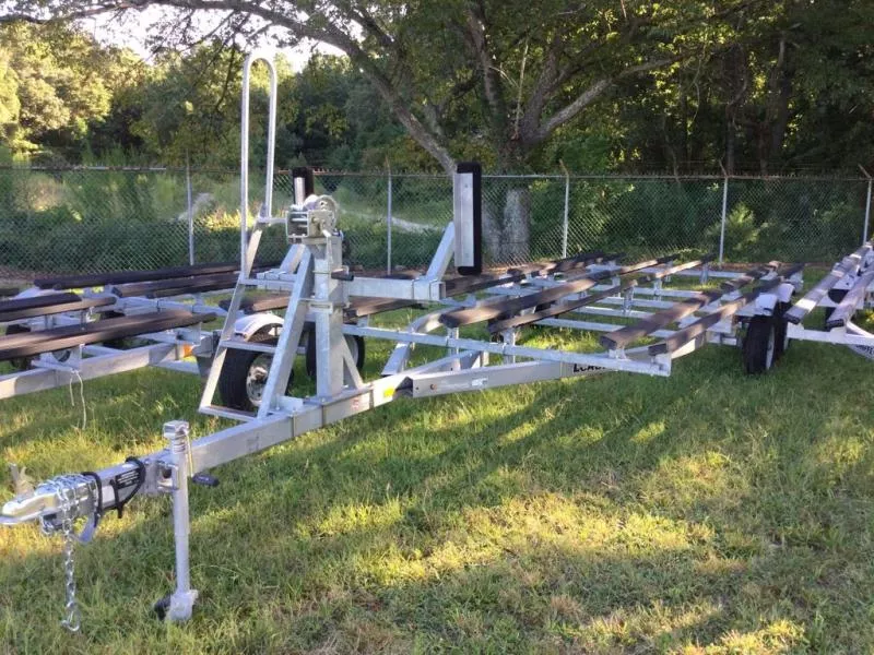 2021 Load Rite P20/22T-3000TRI