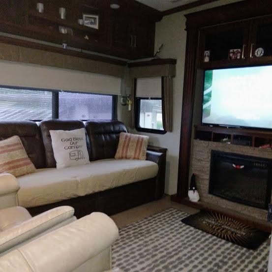 used Fifth Wheel Trailers Keystone RV Alpine for sale, in Deland, FL Thumbnail 7