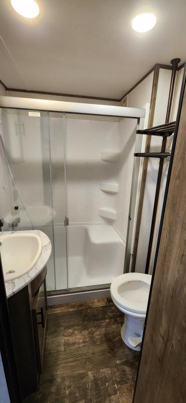 used Fifth Wheel Trailers Forest River Sabre for sale, in Deland, FL Thumbnail 19