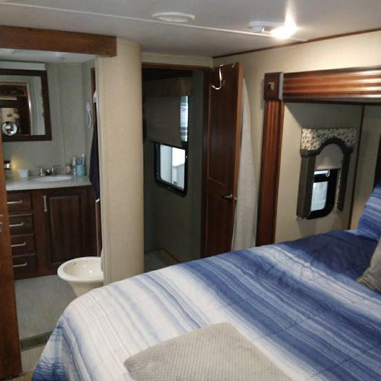 used Fifth Wheel Trailers Keystone RV Alpine for sale, in Deland, FL Thumbnail 12