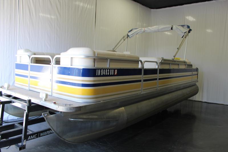 2000 Sylvan 824 FISH-N-CRUISE Pontoon Boat 2000 Sylvan 824 FISH-N-CRUISE Pontoon Boat
