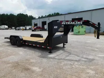 2026 PJ Trailers T6 20' Gooseneck Tilt Bed with 7k Axles Equipment Trailer