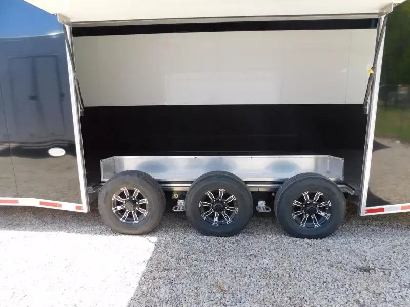 new Car Haulers / Racing Trailers United Trailers  for sale, in Hope Mills, NC Thumbnail 12