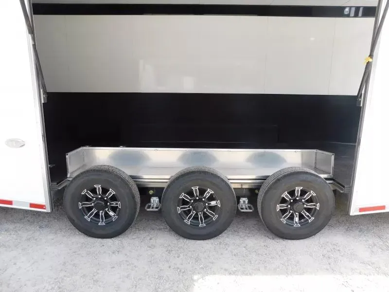 new Car Haulers / Racing Trailers United Trailers  for sale, in Hope Mills, NC Thumbnail 19