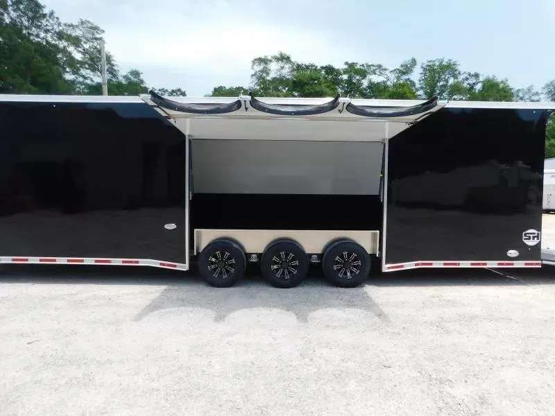 new Car Haulers / Racing Trailers United Trailers  for sale, in Hope Mills, NC Thumbnail 11