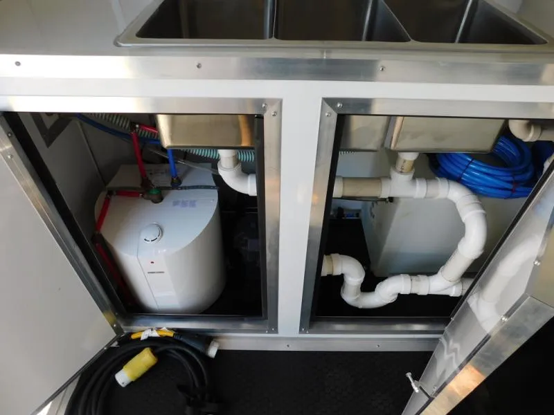 used Vending / Concession Trailers Covered Wagon Trailers  for sale, in Hope Mills, NC Thumbnail 16