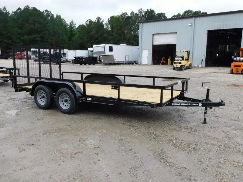 2025 Texas Bragg Trailers 16LD with Rear Tailgate