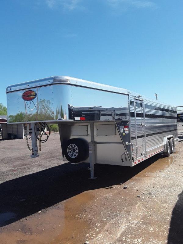 Sundowner Rancher Express 8 x 24 Livestock Trailer Sundowner Rancher Express 8 x 24 Livestock Trailer