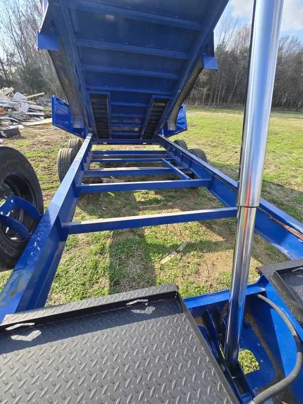 used Dump Trailers Diamond C Trailers  for sale, in Shelbyville, TN Thumbnail 3