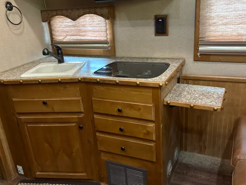 used Toy Haulers Sundowner Trailers Sundowner for sale, in Avondale, CO Thumbnail 13