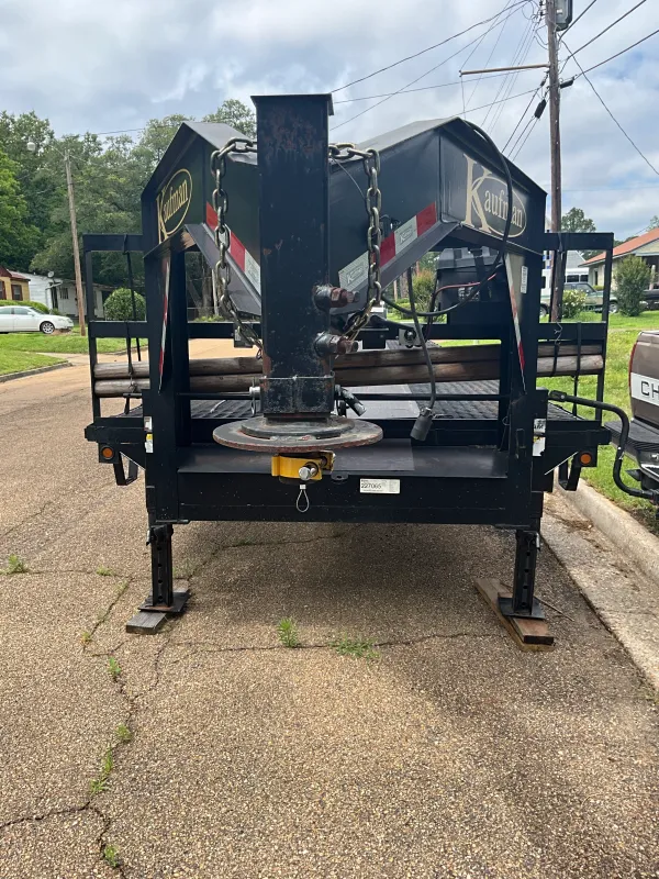 2021 Kaufman Trailers Cl wide Equipment / Flatbed Trailers