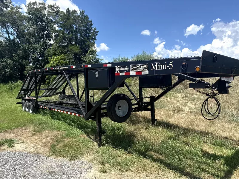 Like-New 5-Car Gooseneck Hauler Trailer – Only ~2,000 Miles!