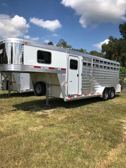 2022 Exiss Trailers STC 7020 GN Horse Trailer ON ORDER 2022 Exiss Trailers STC 7020 GN Horse Trailer ON ORDER