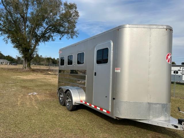 2014 Keifer Built 2014 3H Keifer BP Lined & Insulated with Fans Horse Trailer 2014 Keifer Built 2014 3H Keifer BP Lined & Insulated with Fans Horse Trailer