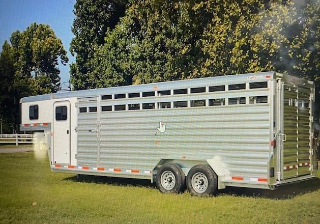 2022 Exiss Trailers STC 7024 Livestock Trailer 2022 Exiss Trailers STC 7024 Livestock Trailer