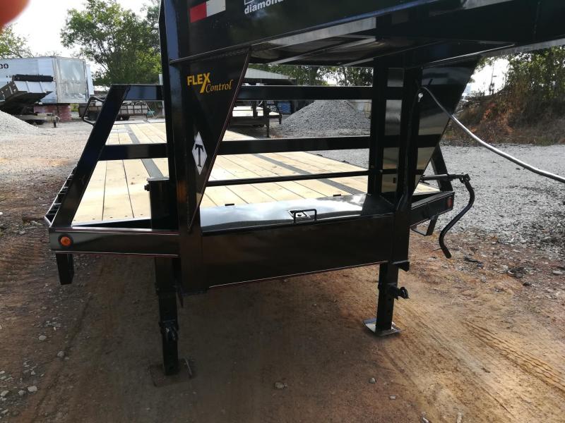 2021 Diamond T Trailers DTF-240 Flatbed Trailer 2021 Diamond T Trailers DTF-240 Flatbed Trailer