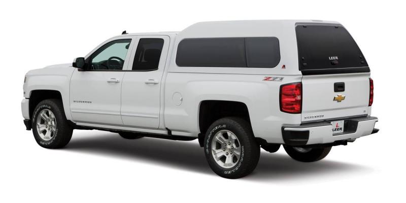 Leer 180XL Mid-Rise Fiberglass Truck Cap Leer 180XL Mid-Rise Fiberglass Truck Cap