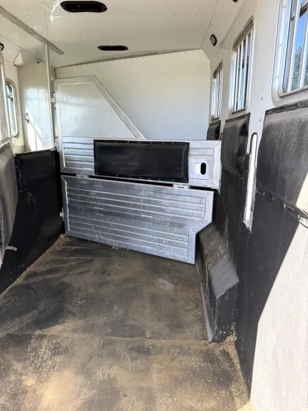 used Horse Trailers Featherlite  for sale, in Acampo, CA Thumbnail 11