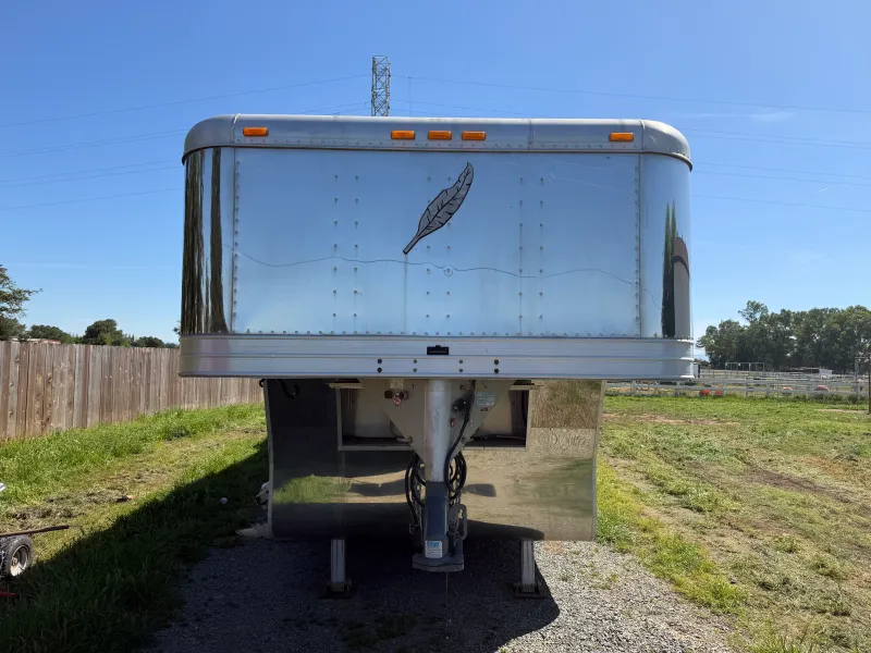 used Horse Trailers Featherlite  for sale, in Acampo, CA Thumbnail 3