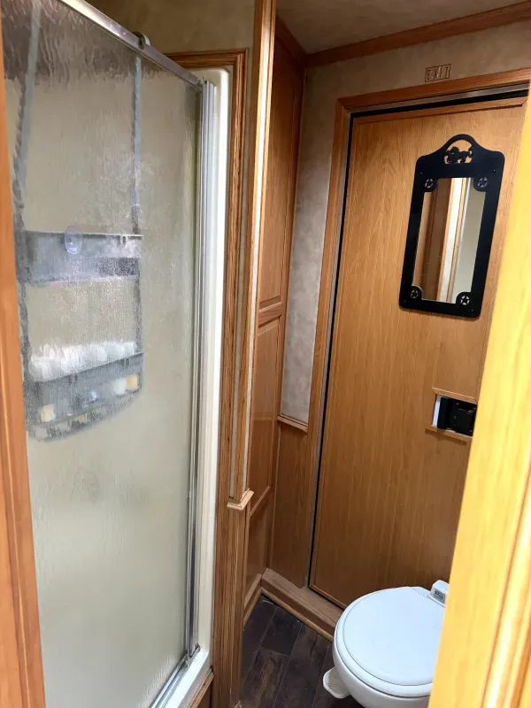 used Horse Trailers Featherlite  for sale, in Acampo, CA Thumbnail 9