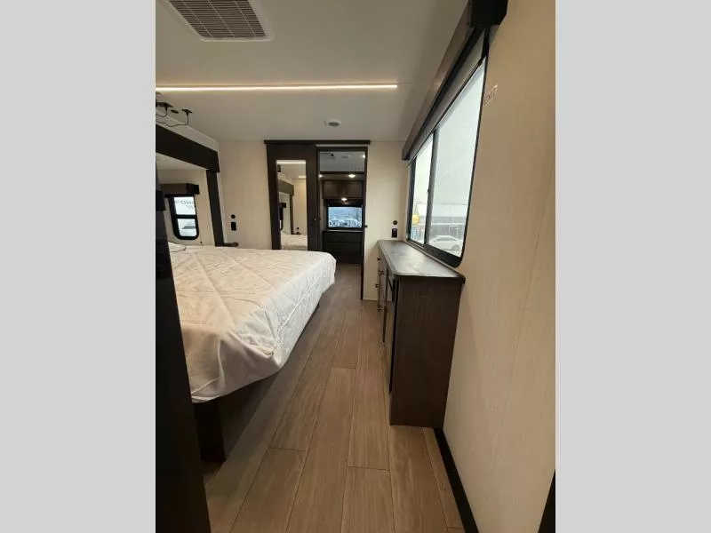 new Fifth Wheel Trailers Forest River  for sale, in Pikeville, KY Thumbnail 7