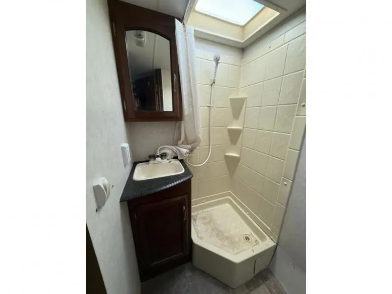 used Other Trailers Coachmen  for sale, in Pikeville, KY Thumbnail 11