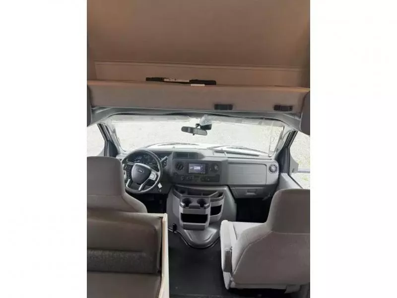 new Camper / RV East To West  for sale, in Pikeville, KY Thumbnail 11