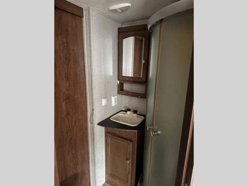 used Travel Trailers Coachmen  for sale, in Pikeville, KY Thumbnail 14