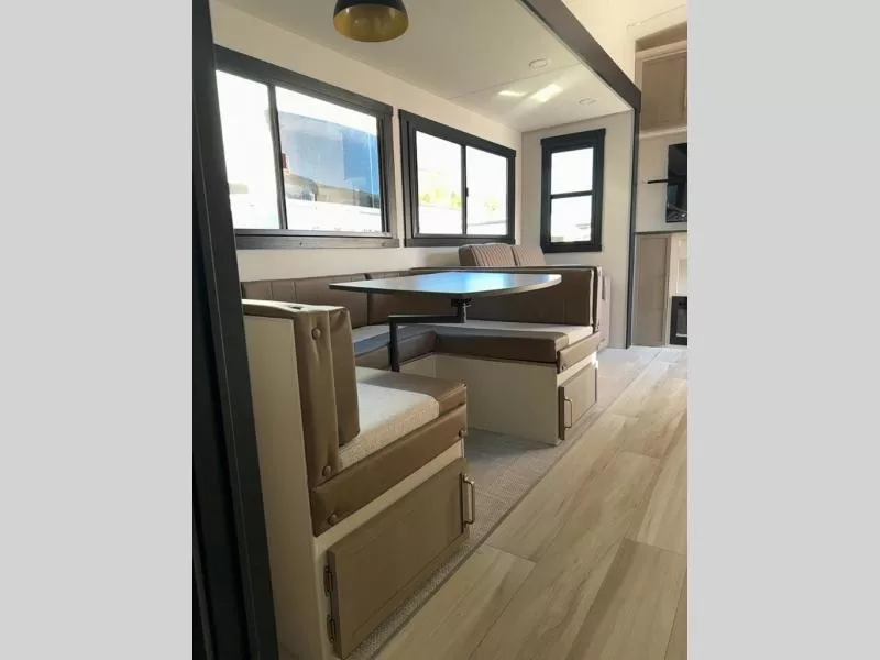 new Fifth Wheel Trailers Forest River  for sale, in Pikeville, KY Thumbnail 11