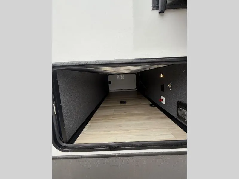 new Fifth Wheel Trailers Forest River  for sale, in Pikeville, KY Thumbnail 34