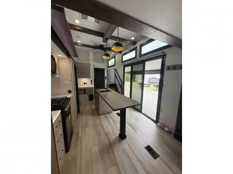 new Fifth Wheel Trailers Forest River  for sale, in Pikeville, KY Thumbnail 8