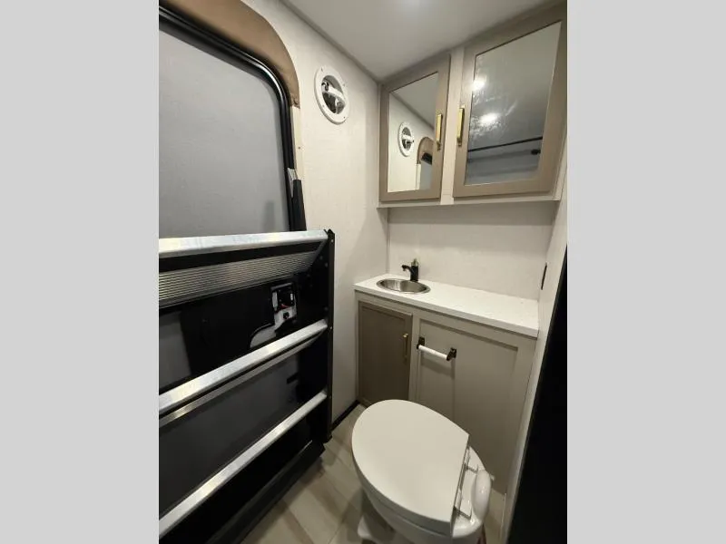 new Fifth Wheel Trailers Forest River  for sale, in Pikeville, KY Thumbnail 19