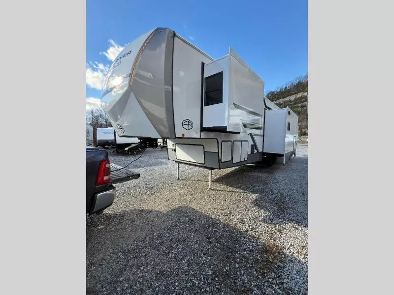 new Fifth Wheel Trailers Forest River  for sale, in Pikeville, KY Thumbnail 3