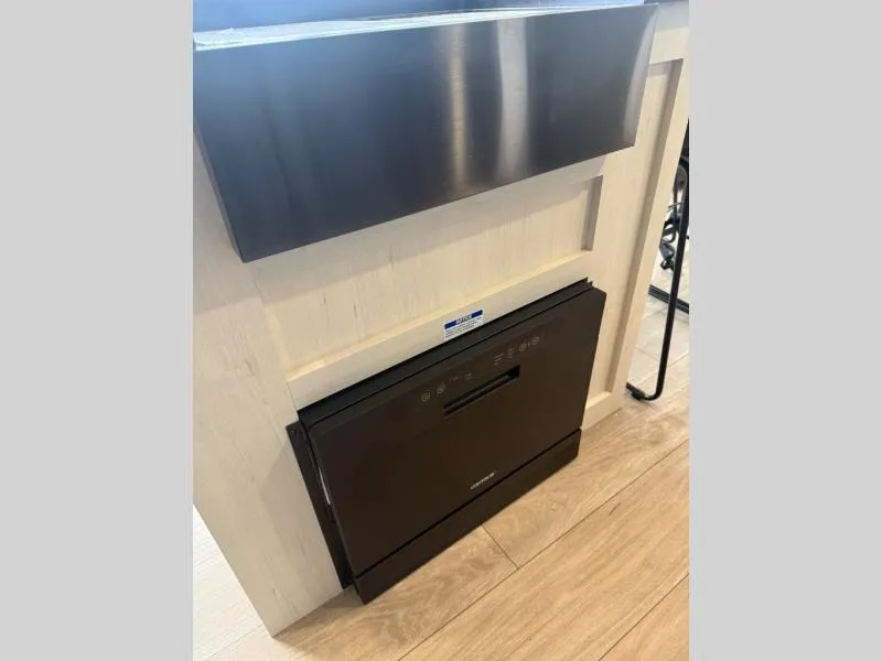 new Fifth Wheel Trailers Forest River  for sale, in Pikeville, KY Thumbnail 17