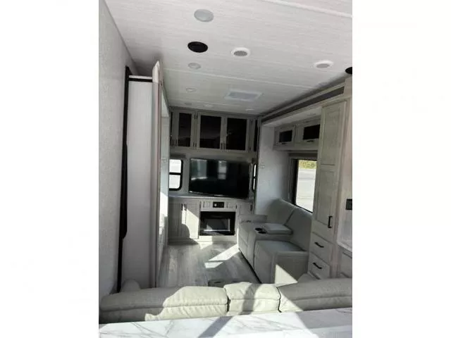 new Travel Trailers East To West  for sale, in Pikeville, KY Thumbnail 6