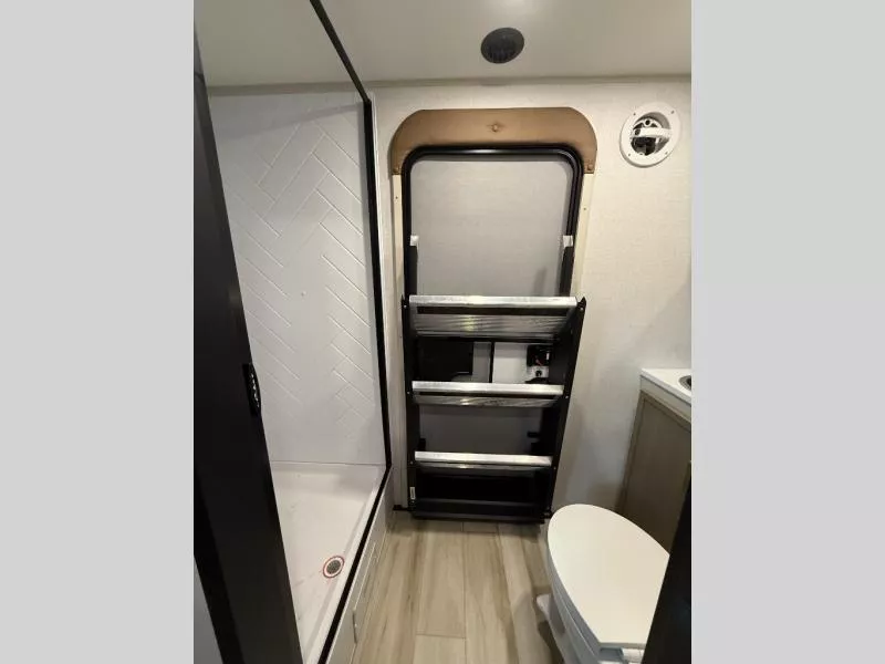 new Fifth Wheel Trailers Forest River  for sale, in Pikeville, KY Thumbnail 17