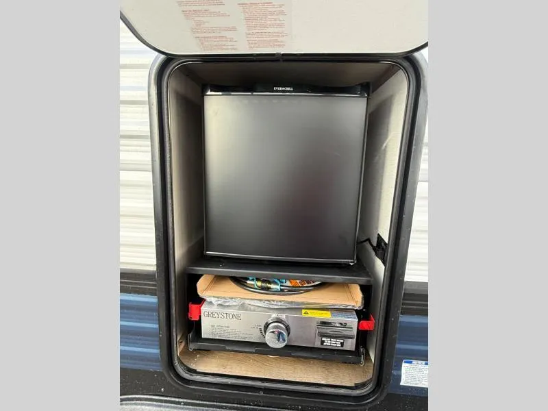 new Travel Trailers Forest River  for sale, in Pikeville, KY Thumbnail 4