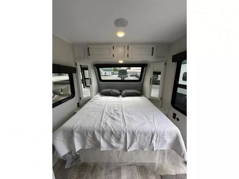 new Travel Trailers Palomino  for sale, in Pikeville, KY Thumbnail 8