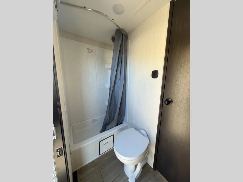 new Fifth Wheel Trailers Forest River  for sale, in Pikeville, KY Thumbnail 22