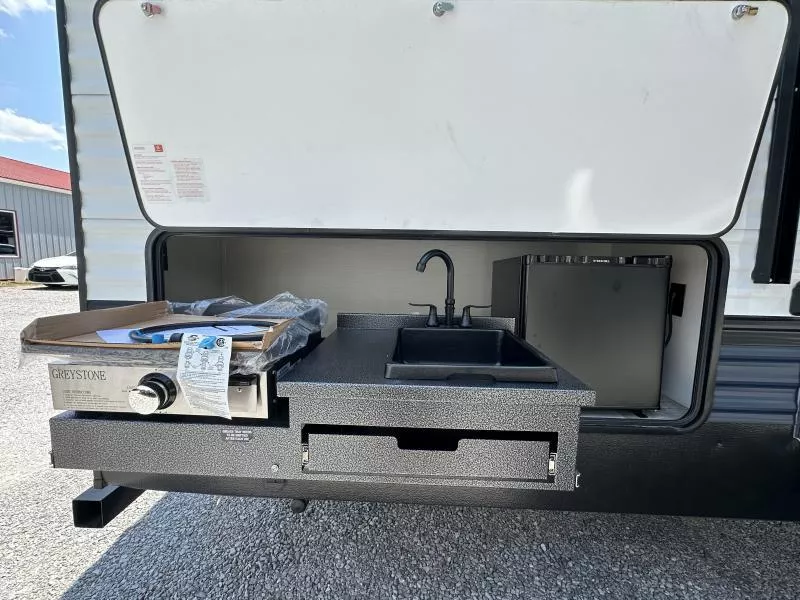 new Travel Trailers Palomino  for sale, in Pikeville, KY Thumbnail 4