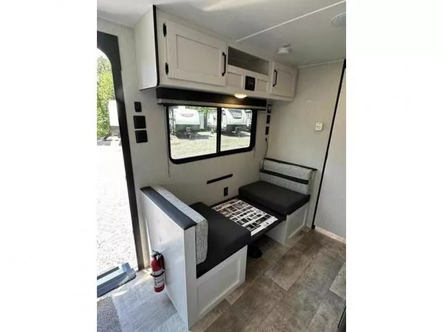 new Travel Trailers Palomino  for sale, in Pikeville, KY Thumbnail 7