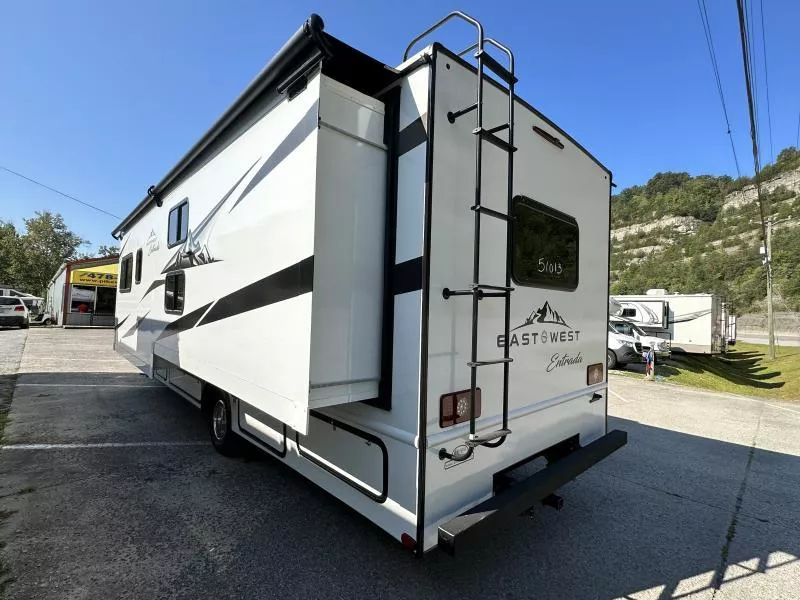 new Camper / RV East To West  for sale, in Pikeville, KY Thumbnail 4