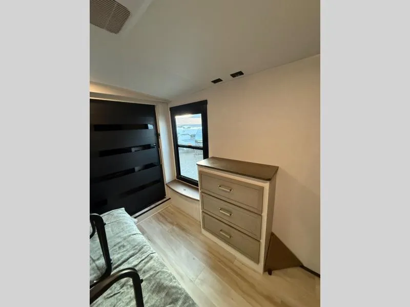 new Fifth Wheel Trailers Forest River  for sale, in Pikeville, KY Thumbnail 25